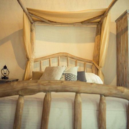 The Iskemleci Guest House Nikosia Bagian luar foto