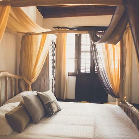 The Iskemleci Guest House Nikosia Bagian luar foto