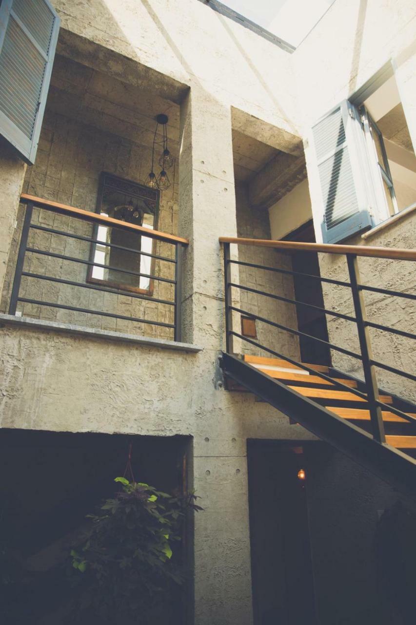 The Iskemleci Guest House Nikosia Bagian luar foto