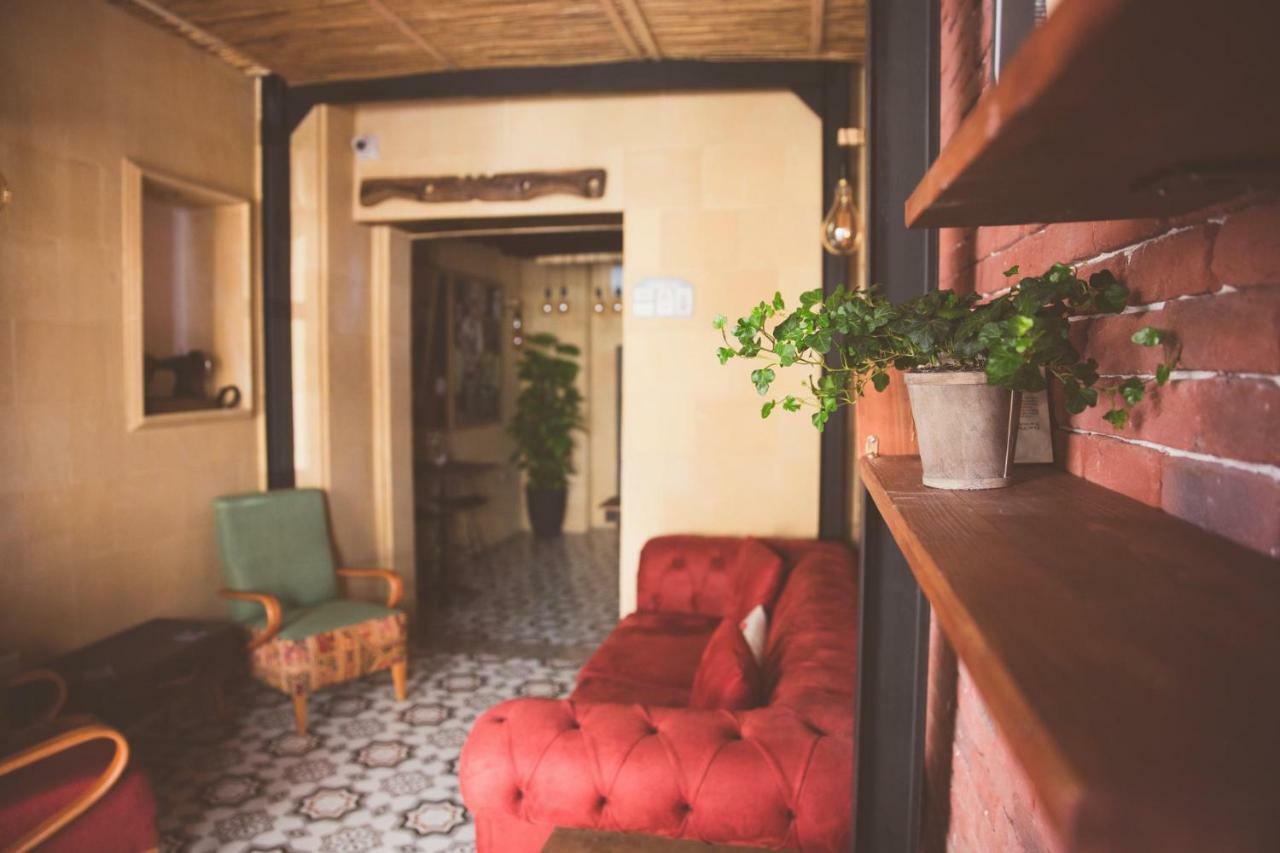 The Iskemleci Guest House Nikosia Bagian luar foto