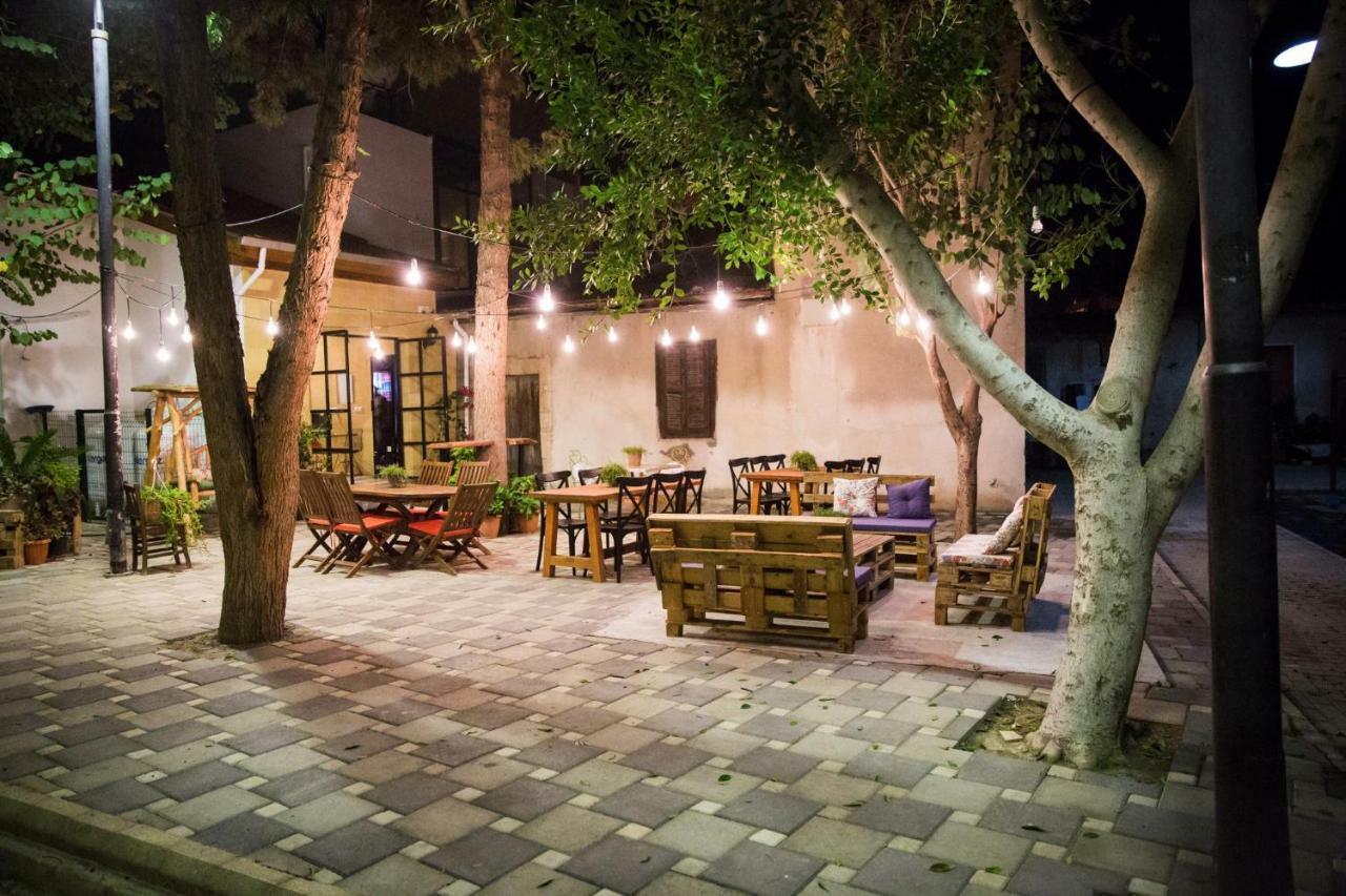 The Iskemleci Guest House Nikosia Bagian luar foto