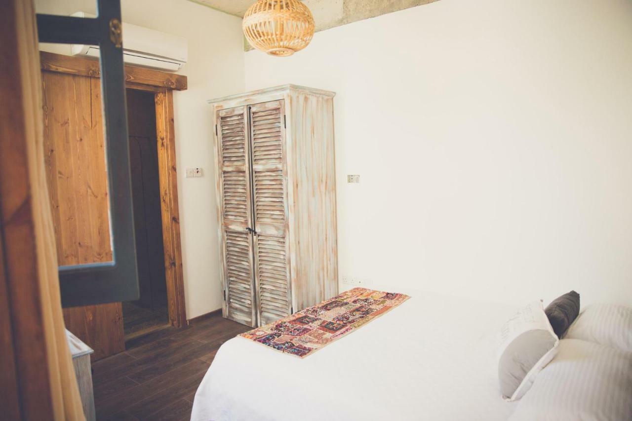 The Iskemleci Guest House Nikosia Bagian luar foto
