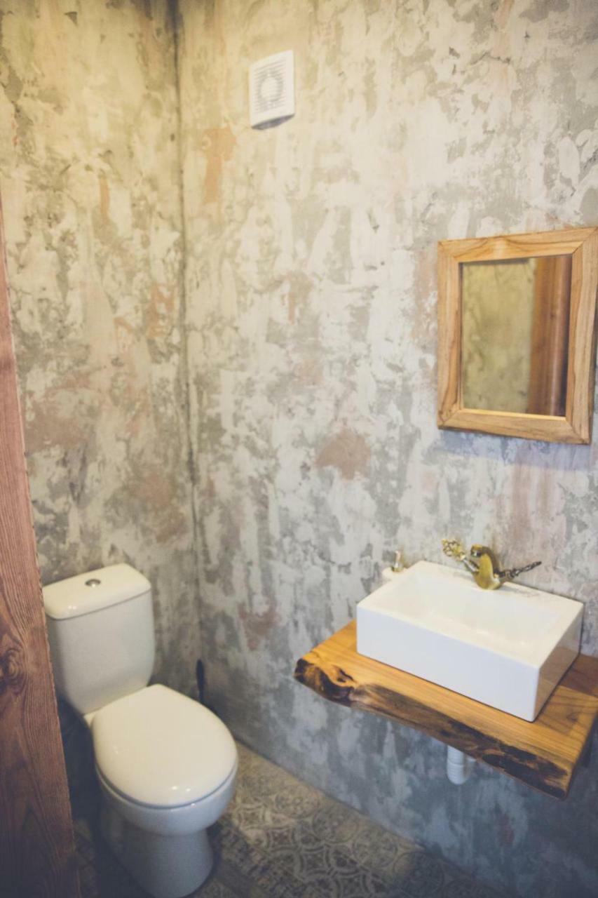 The Iskemleci Guest House Nikosia Bagian luar foto