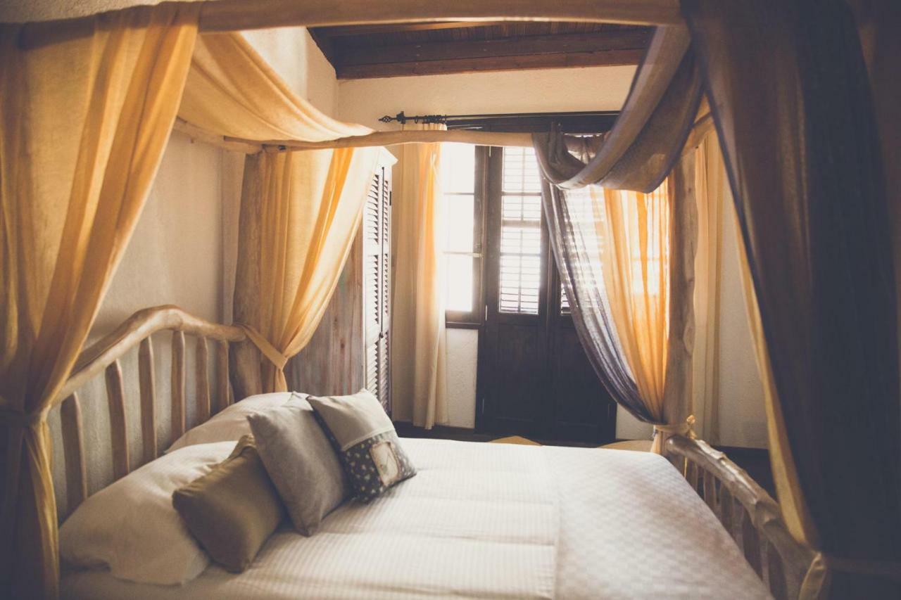 The Iskemleci Guest House Nikosia Bagian luar foto